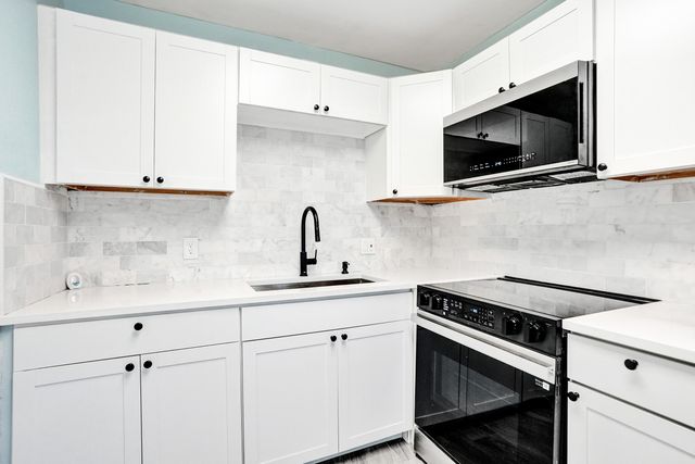 358 Oakridge T 358, Deerfield Beach, FL 33442