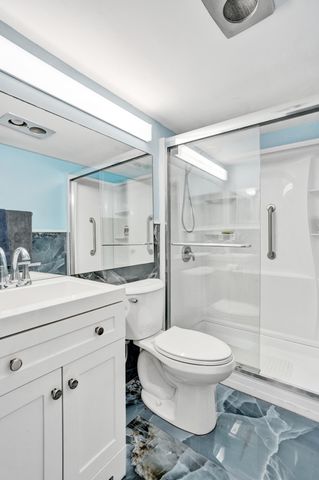 358 Oakridge T 358, Deerfield Beach, FL 33442