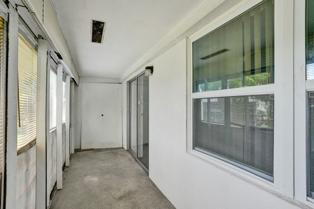358 Oakridge T 358, Deerfield Beach, FL 33442