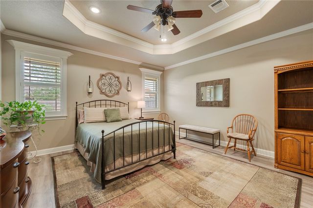2934 Ambrose Drive, Bryan, TX 77808