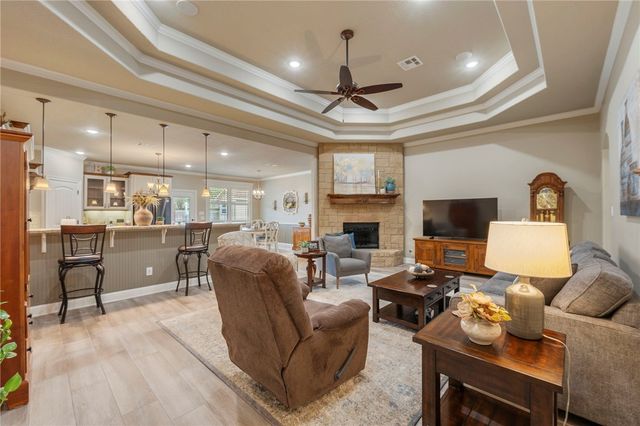 2934 Ambrose Drive, Bryan, TX 77808
