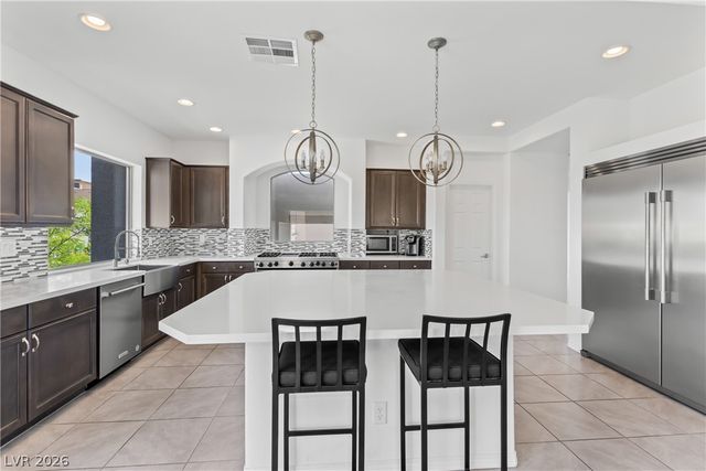 5707 Robin Ridge Avenue, Las Vegas, NV 89141