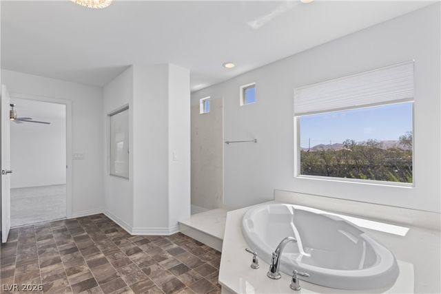 5707 Robin Ridge Avenue, Las Vegas, NV 89141
