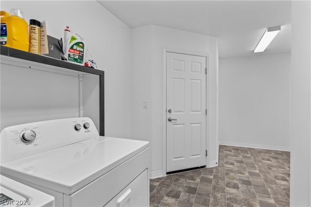 5707 Robin Ridge Avenue, Las Vegas, NV 89141