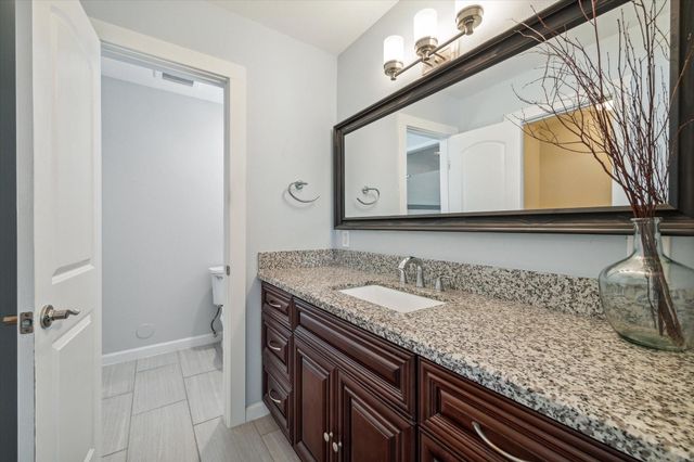 2910 Freshmeadows Drive, Houston, TX 77063