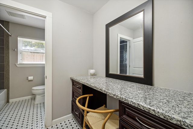 2910 Freshmeadows Drive, Houston, TX 77063