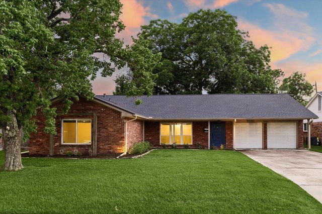 2910 Freshmeadows Drive, Houston, TX 77063