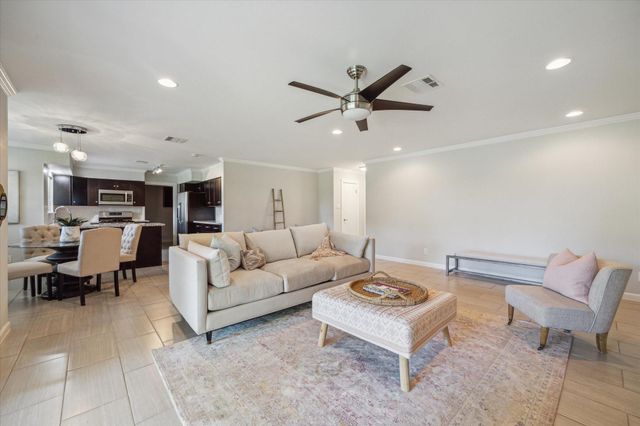2910 Freshmeadows Drive, Houston, TX 77063