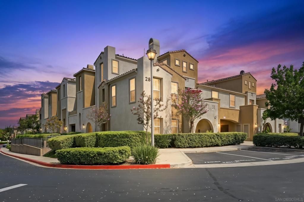 749 Almond Rd, San Marcos, CA 92078 — exterior