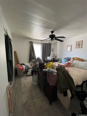 720 Mahiai Street, Honolulu, HI 96826