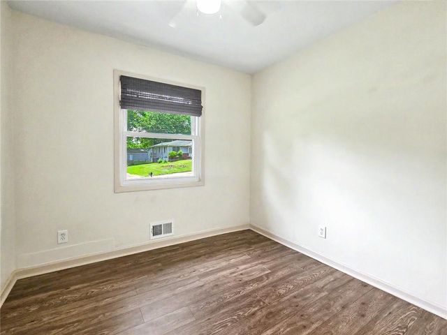273 Norton Circle SE, Smyrna, GA 30082