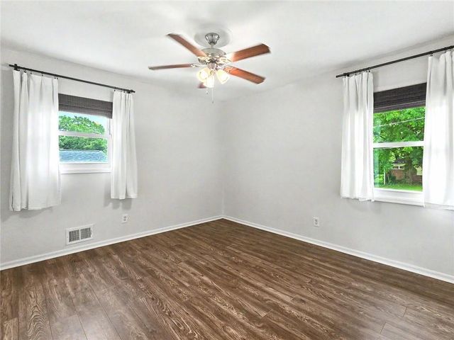 273 Norton Circle SE, Smyrna, GA 30082