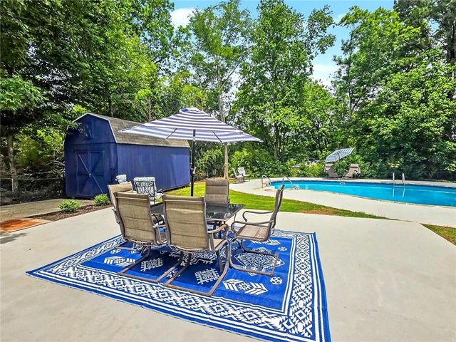 273 Norton Circle SE, Smyrna, GA 30082