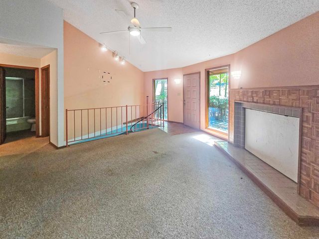 90 Lago Way, Hot Springs Village, AR 71909