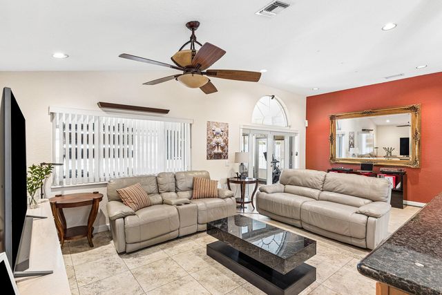 4797 NW 7th Place, Deerfield Beach, FL 33442