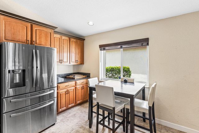 4797 NW 7th Place, Deerfield Beach, FL 33442