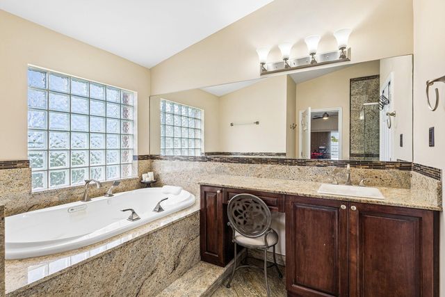 4797 NW 7th Place, Deerfield Beach, FL 33442