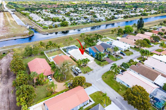 4797 NW 7th Place, Deerfield Beach, FL 33442