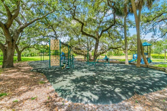 4797 NW 7th Place, Deerfield Beach, FL 33442