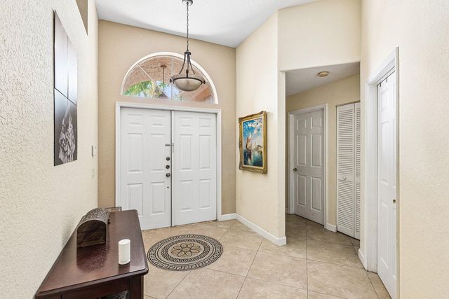 4797 NW 7th Place, Deerfield Beach, FL 33442