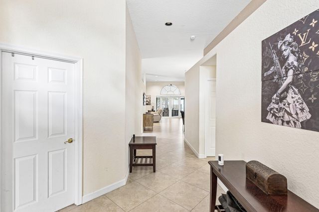 4797 NW 7th Place, Deerfield Beach, FL 33442