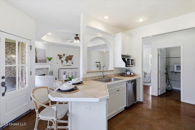 2244 Florence Byram Road, Florence, MS 39073