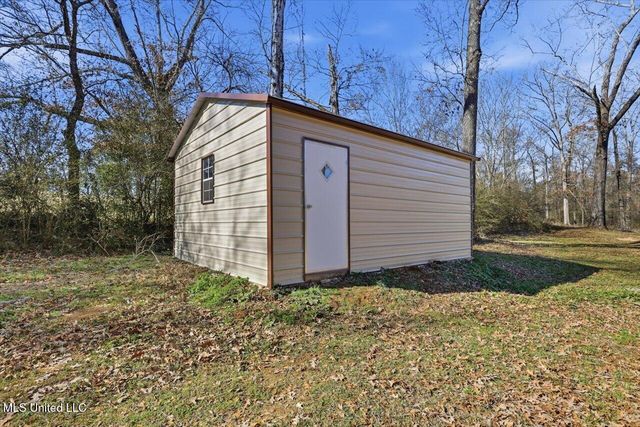 2244 Florence Byram Road, Florence, MS 39073