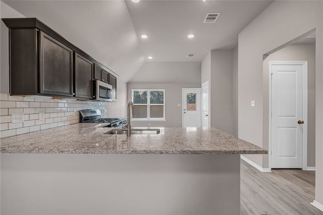 2794 Buccaneer Trail, Bryan, TX 77803