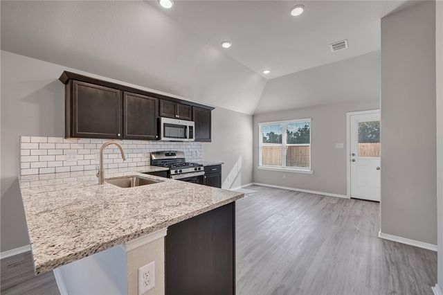 2794 Buccaneer Trail, Bryan, TX 77803