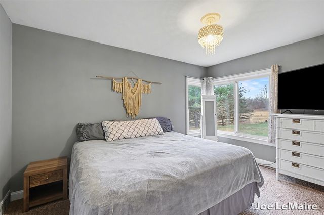 6251 Ashley Avenue, Belding, MI 48809