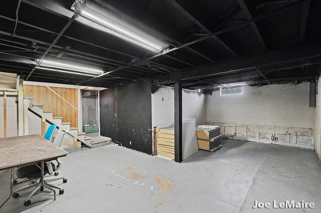 6251 Ashley Avenue, Belding, MI 48809