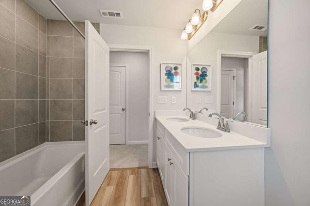 2415 Dixon Place, Lawrenceville, GA 30045