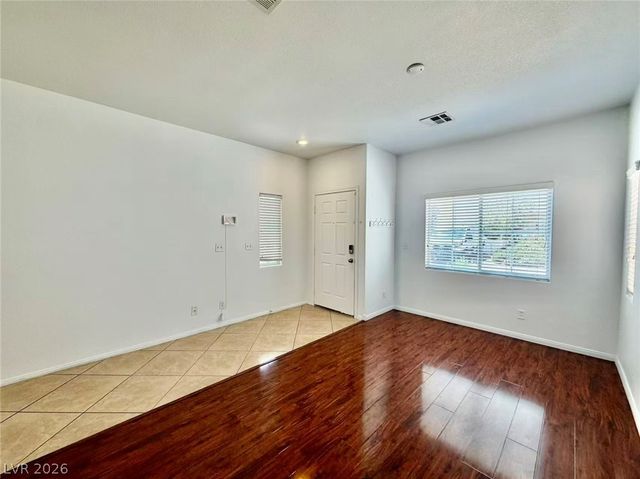 884 BLUE ROSALIE Place, Henderson, NV 89052