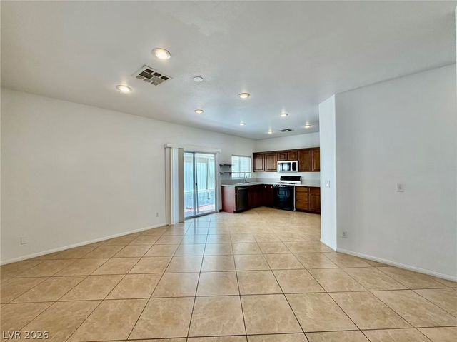 884 BLUE ROSALIE Place, Henderson, NV 89052