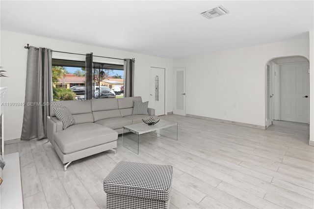 1510 Hayes St 0, Hollywood, FL 33020