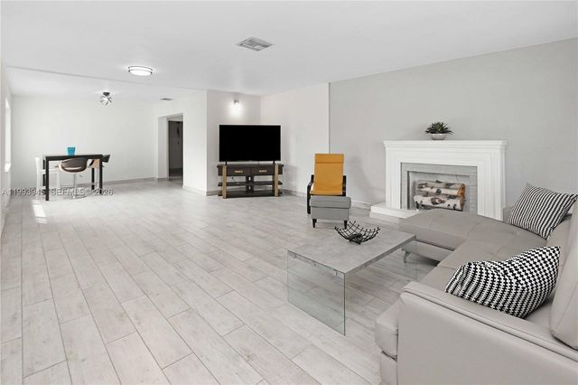 1510 Hayes St 0, Hollywood, FL 33020