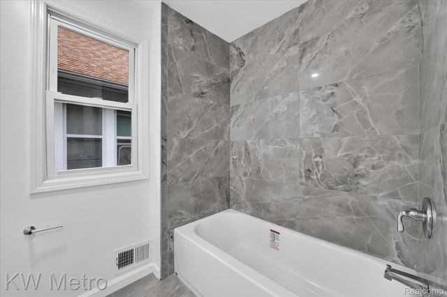 2923 Pasadena Street, Detroit, MI 48238