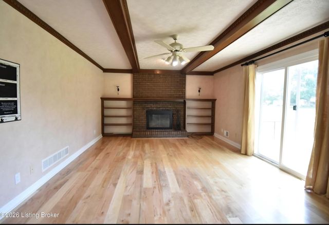 308 Hawick Pl, Louisville, KY 40223