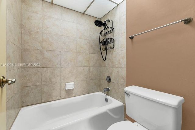 3650 Inverrary Drive 3A, Lauderhill, FL 33319