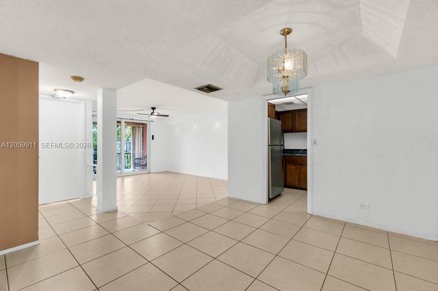3650 Inverrary Drive 3A, Lauderhill, FL 33319
