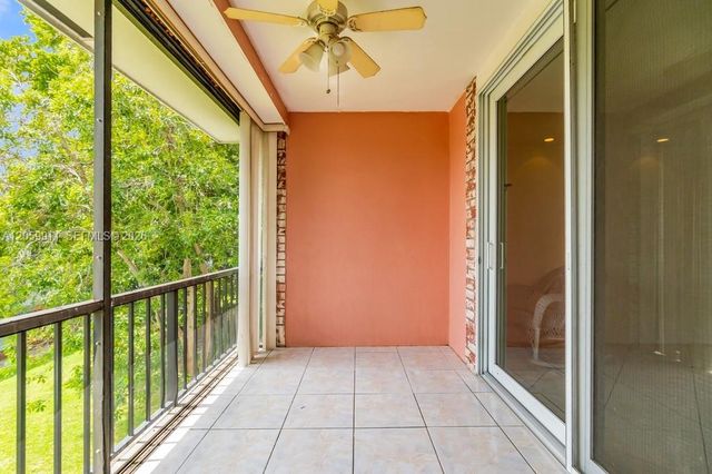 3650 Inverrary Drive 3A, Lauderhill, FL 33319