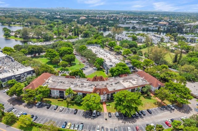 3650 Inverrary Drive 3A, Lauderhill, FL 33319
