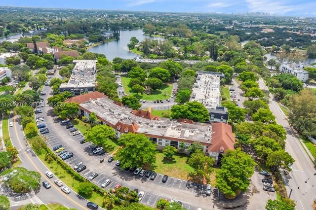 3650 Inverrary Drive 3A, Lauderhill, FL 33319