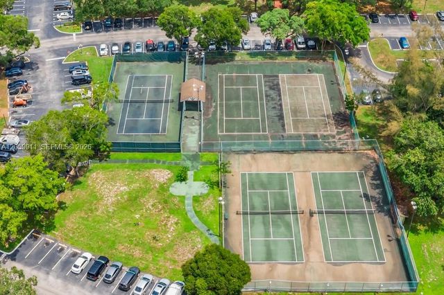 3650 Inverrary Drive 3A, Lauderhill, FL 33319