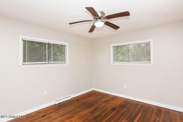 811 Fairfax Circle, Jackson, MS 39211
