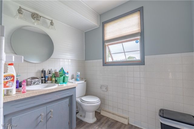 815 44th Street NE, Canton, OH 44714