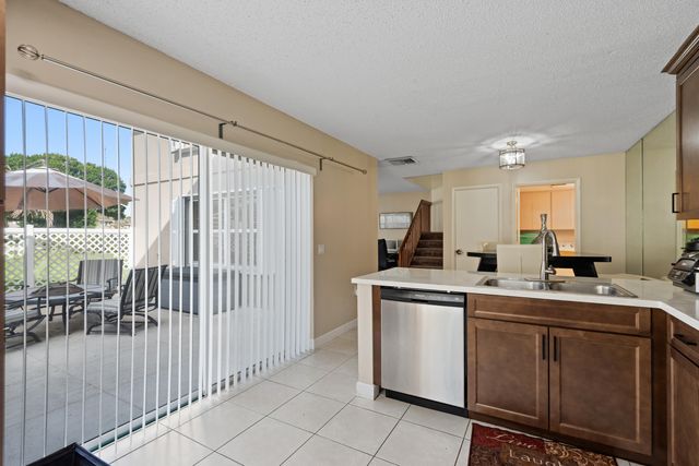3325 SW Sunset Trace Circle, Palm City, FL 34990