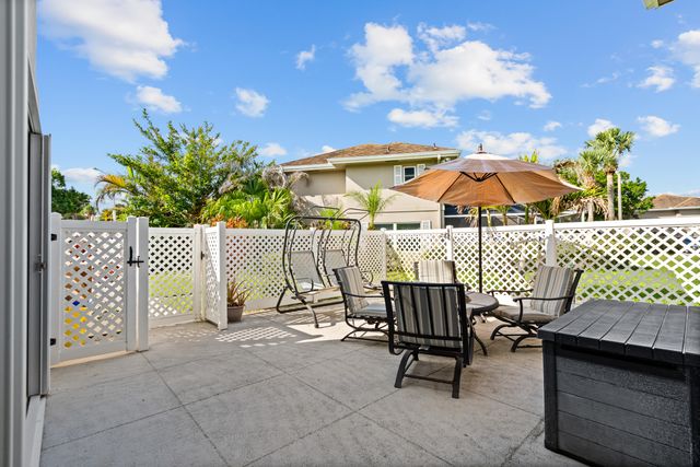 3325 SW Sunset Trace Circle, Palm City, FL 34990
