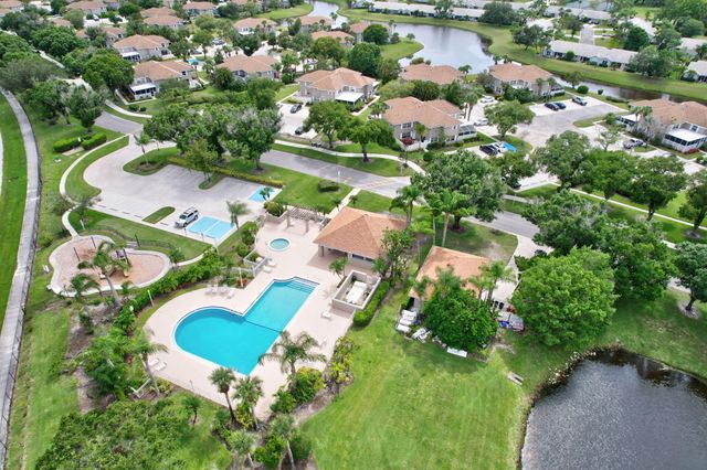 3325 SW Sunset Trace Circle, Palm City, FL 34990