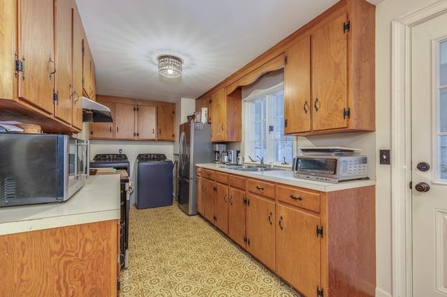 53 Beech Street, Milford, NH 03055